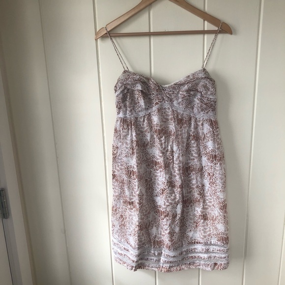 LOFT Dresses & Skirts - ⭐️HP🌟LOFT Giraffe Abstract Print Brown/Wht Dress